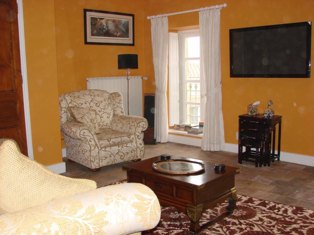 Azille B&B Tour De Saint Anne المظهر الخارجي الصورة